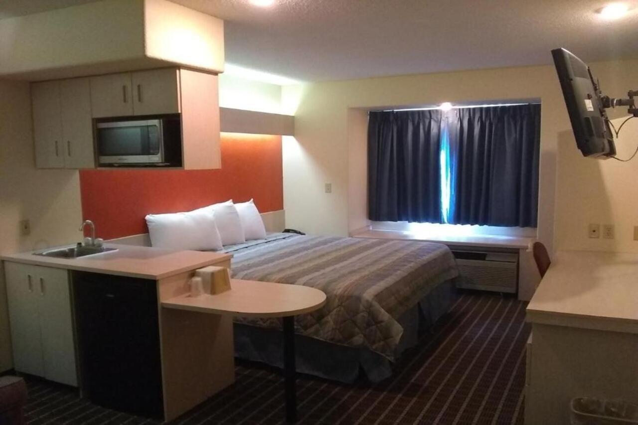 Travelodge By Wyndham Chadron Exterior foto